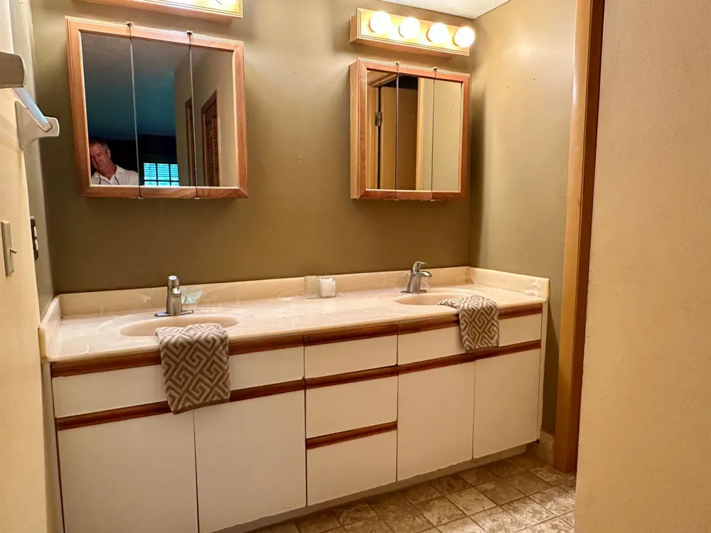 12619 SE CASCADES COURT Hobe Sound, FL 33455