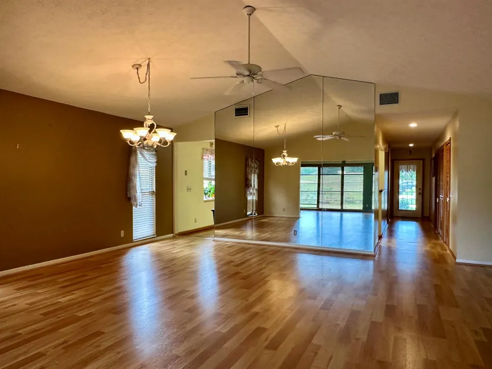 12619 SE CASCADES COURT Hobe Sound, FL 33455