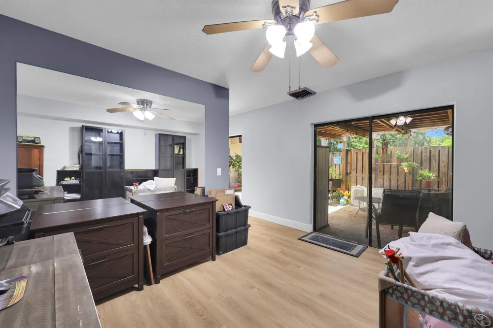 1119 11th Lane Palm Beach Gardens, FL 33418