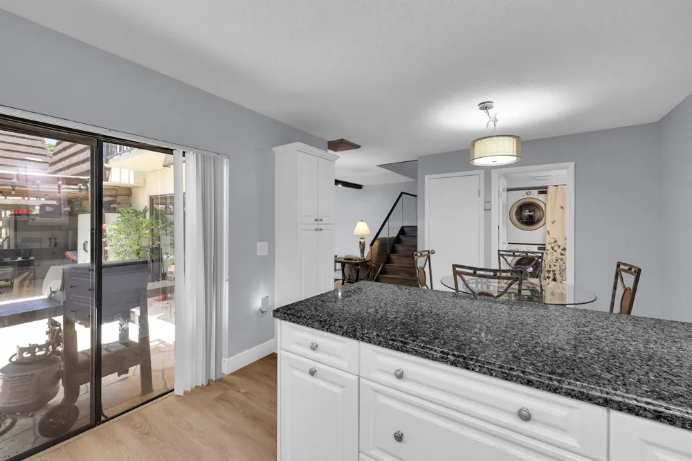 1119 11th Lane Palm Beach Gardens, FL 33418