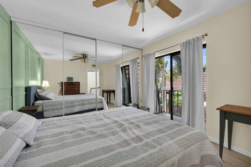 1119 11th Lane Palm Beach Gardens, FL 33418