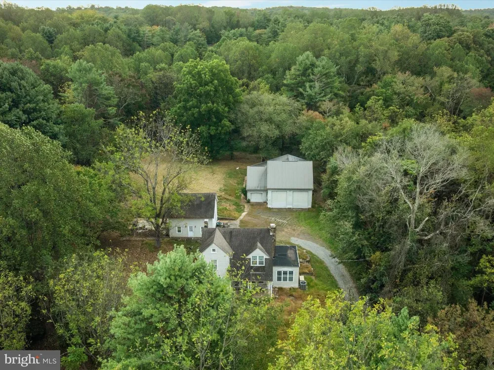 5601 LEE HIGHWAY Warrenton, VA 20187