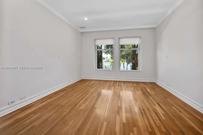 621 Mashta Drive Key Biscayne, FL 33149