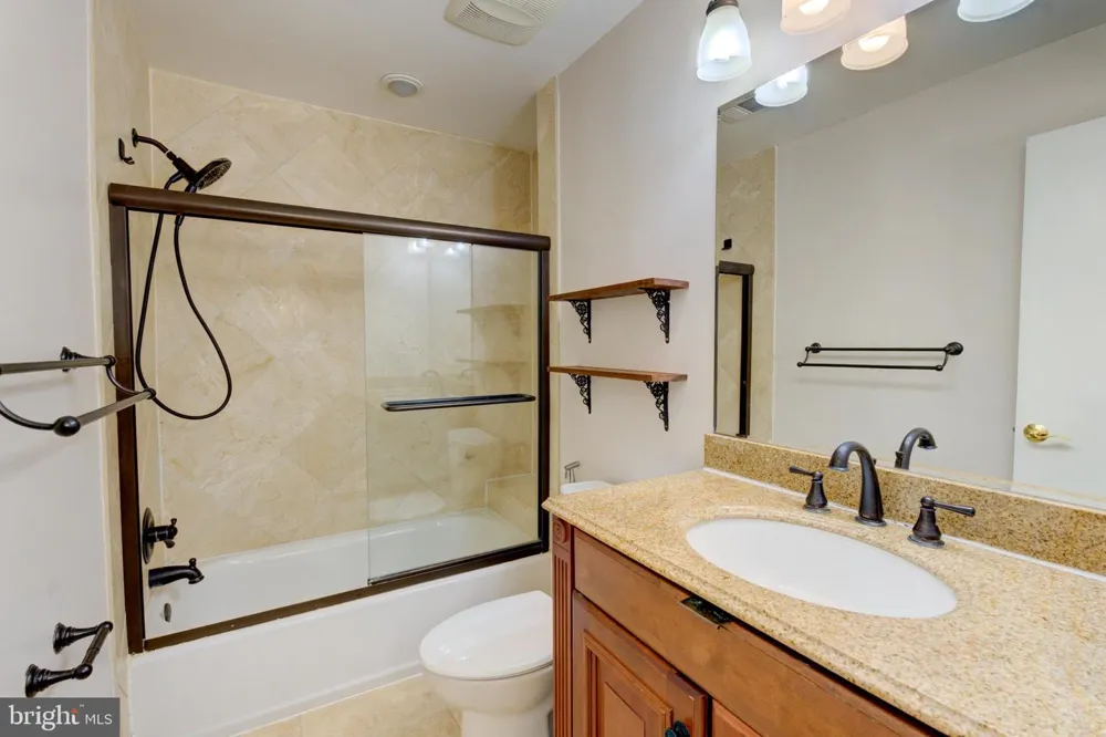 266 NEW MARK ESPLANADE Rockville, MD 20850