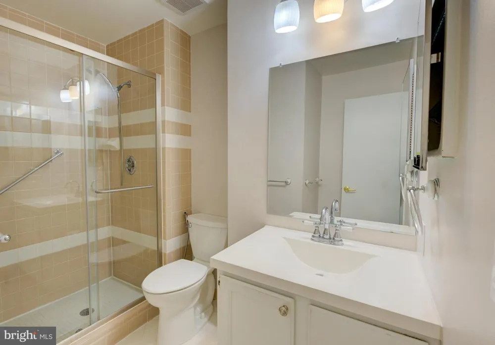 266 NEW MARK ESPLANADE Rockville, MD 20850