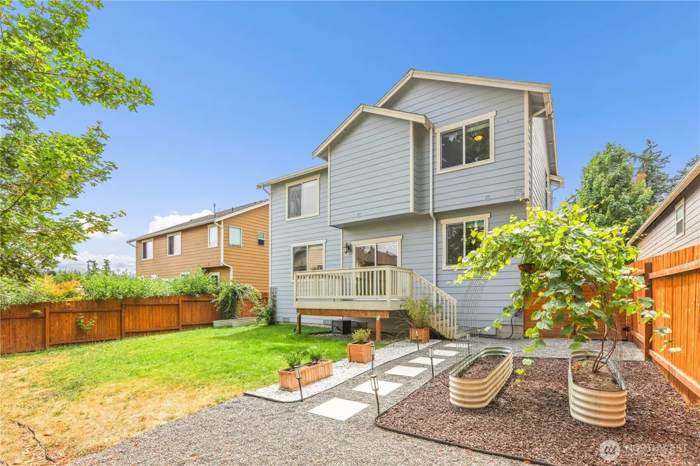 3008 SW Berwick Drive Oak Harbor, WA 98277