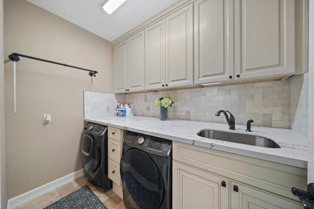 729 Pegasus Lane League City, TX 77573