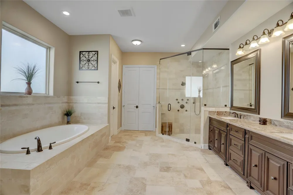 729 Pegasus Lane League City, TX 77573