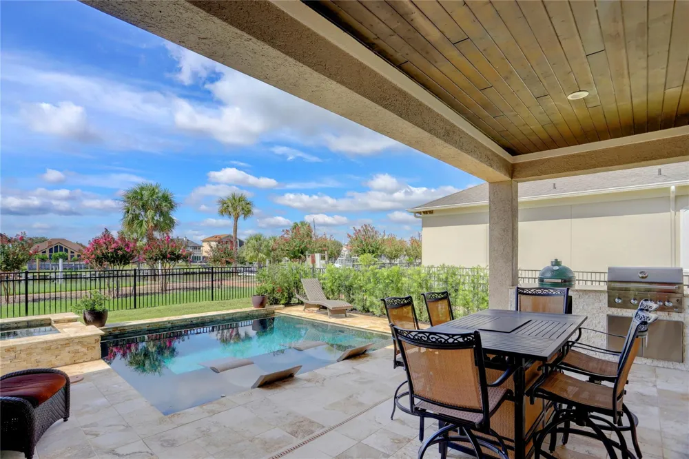729 Pegasus Lane League City, TX 77573