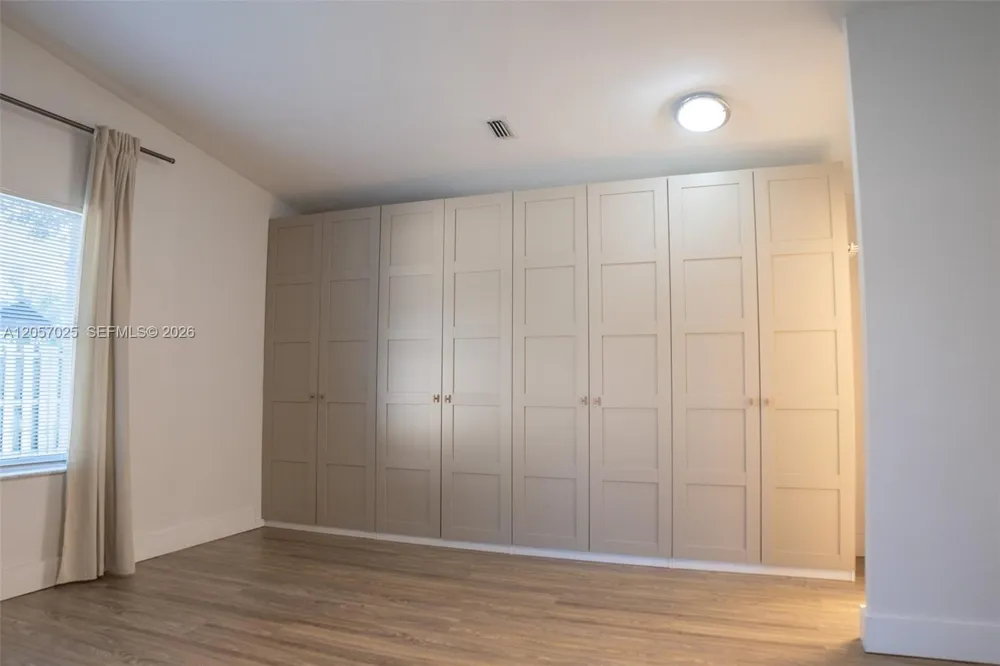 16410 Sapphire Bnd Weston, FL 33331