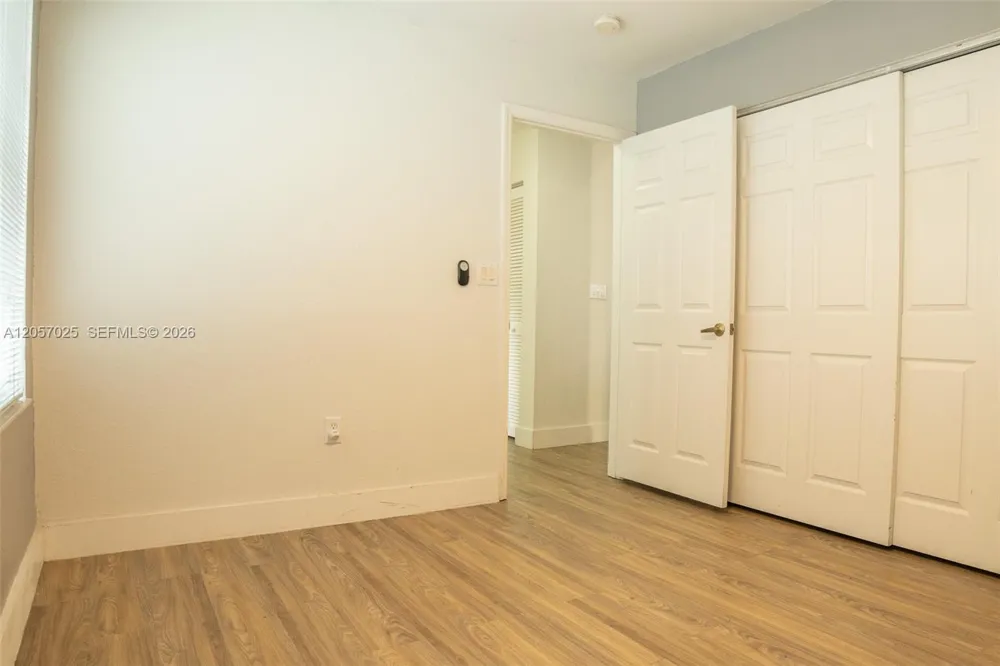 16410 Sapphire Bnd Weston, FL 33331