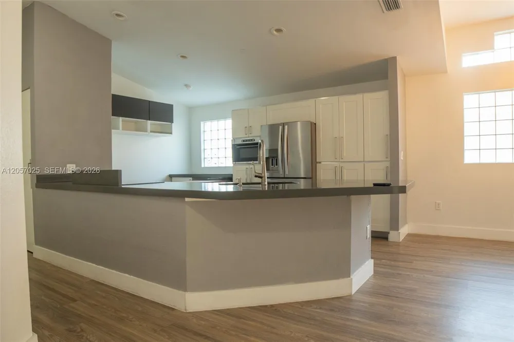 16410 Sapphire Bnd Weston, FL 33331