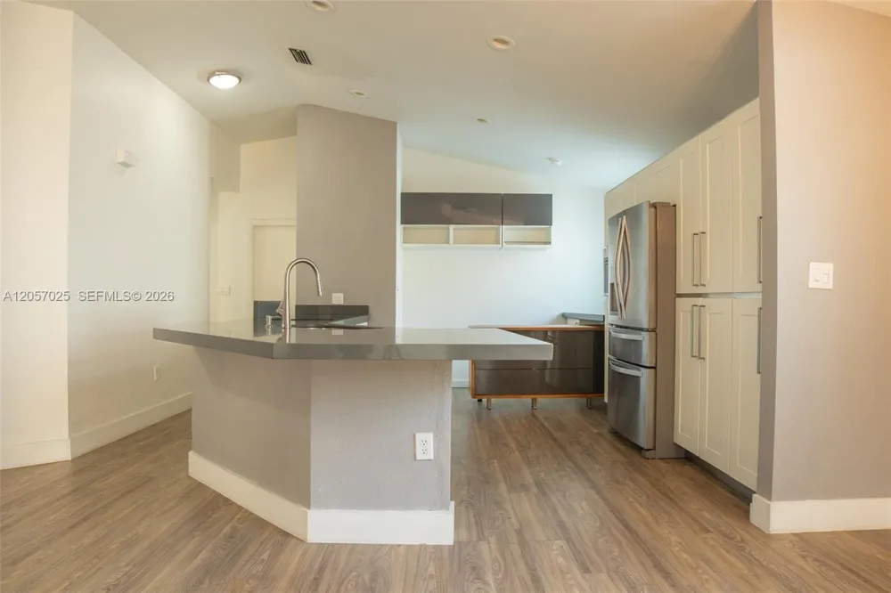 16410 Sapphire Bnd Weston, FL 33331