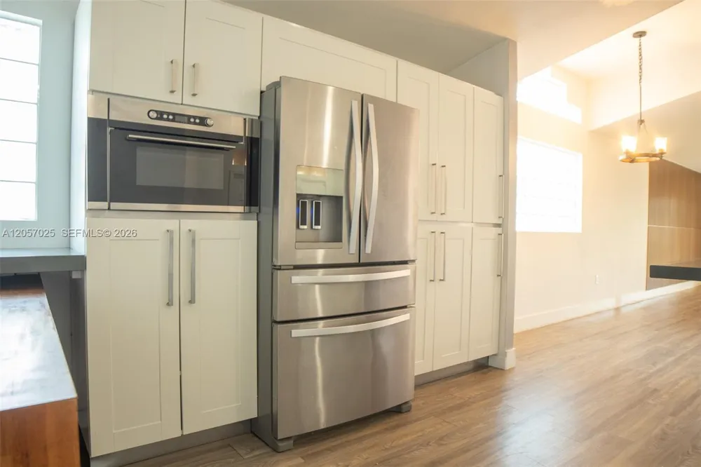 16410 Sapphire Bnd Weston, FL 33331