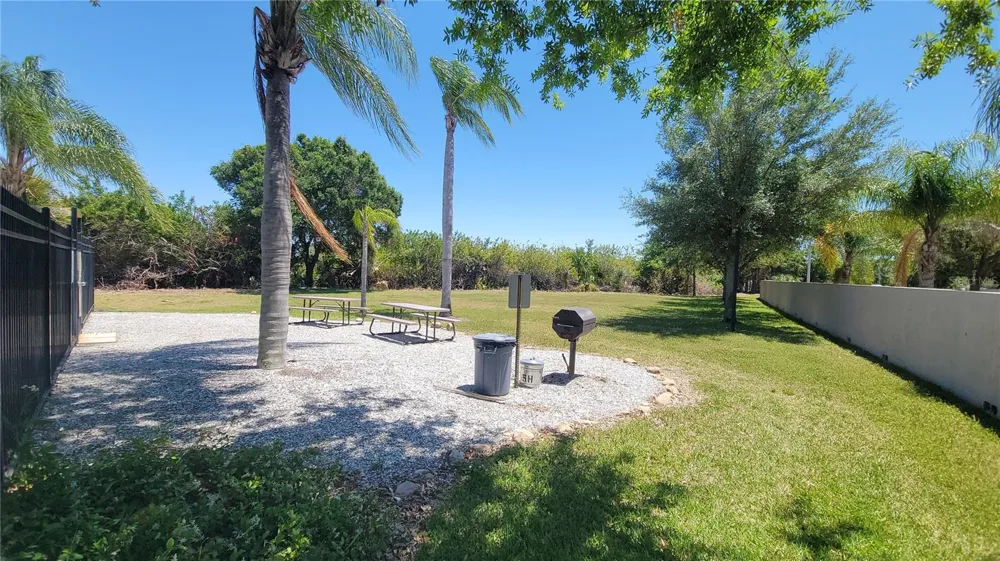 6235 BAYSIDE KEY DRIVE Tampa, FL 33615