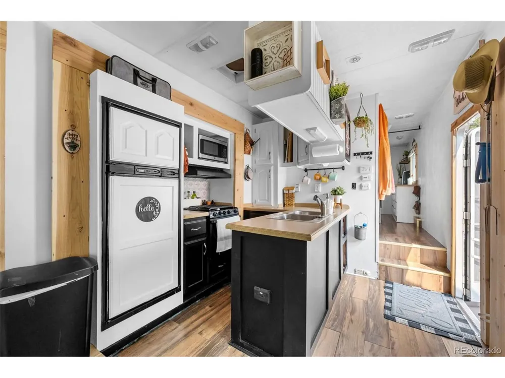 1459 Conestoga Creek Road Florissant, CO 80816