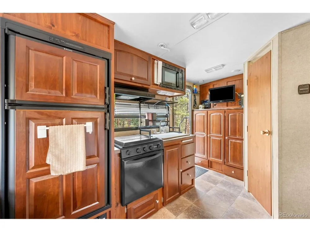 1459 Conestoga Creek Road Florissant, CO 80816