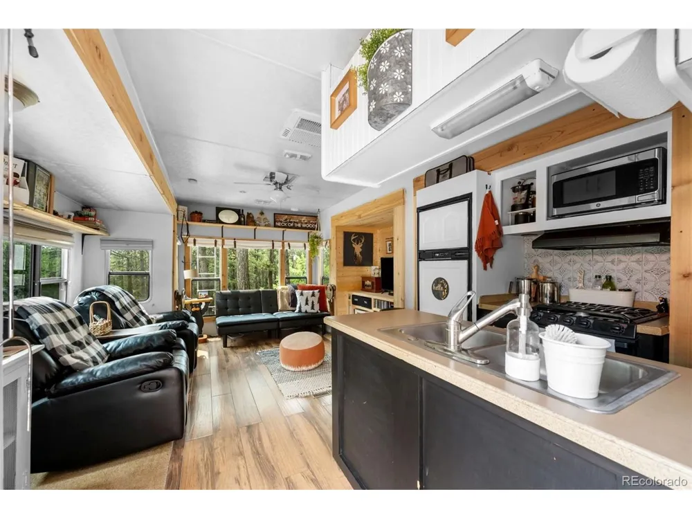 1459 Conestoga Creek Road Florissant, CO 80816