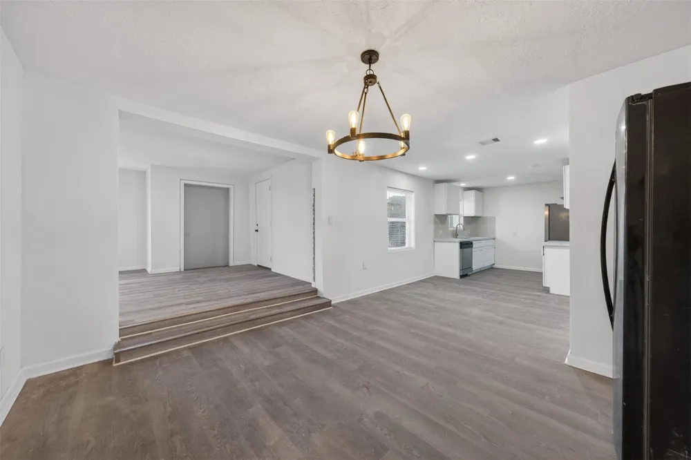 4119 Ebbtide Drive Houston, TX 77045