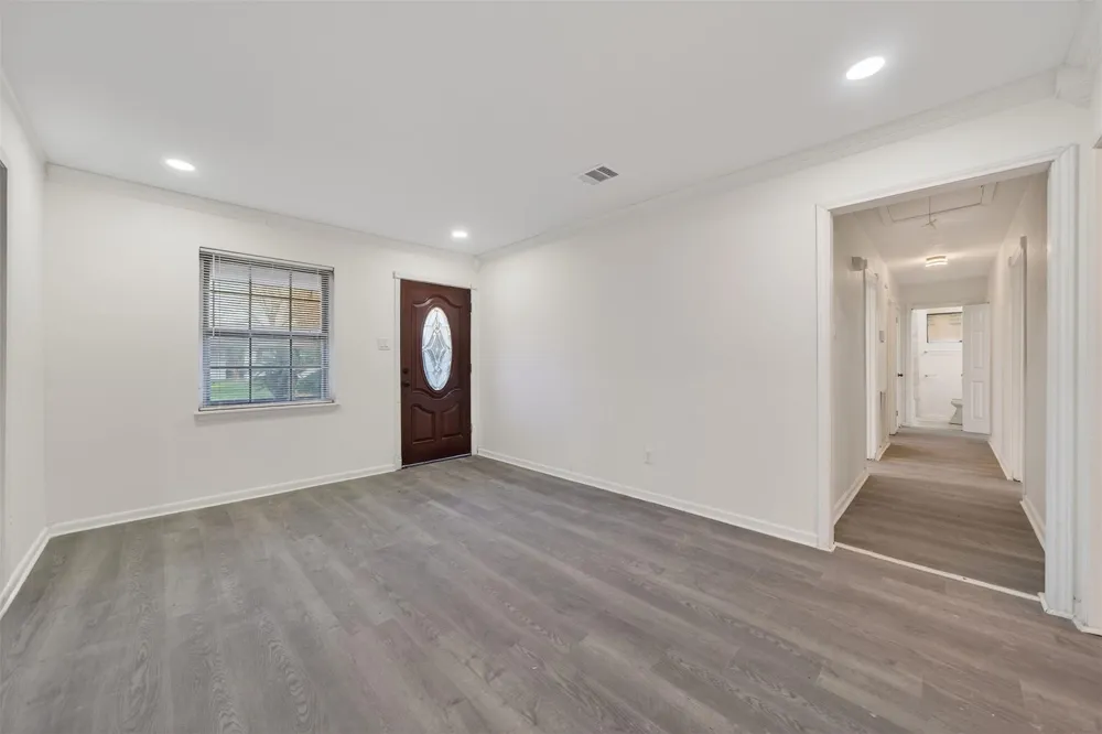 4119 Ebbtide Drive Houston, TX 77045