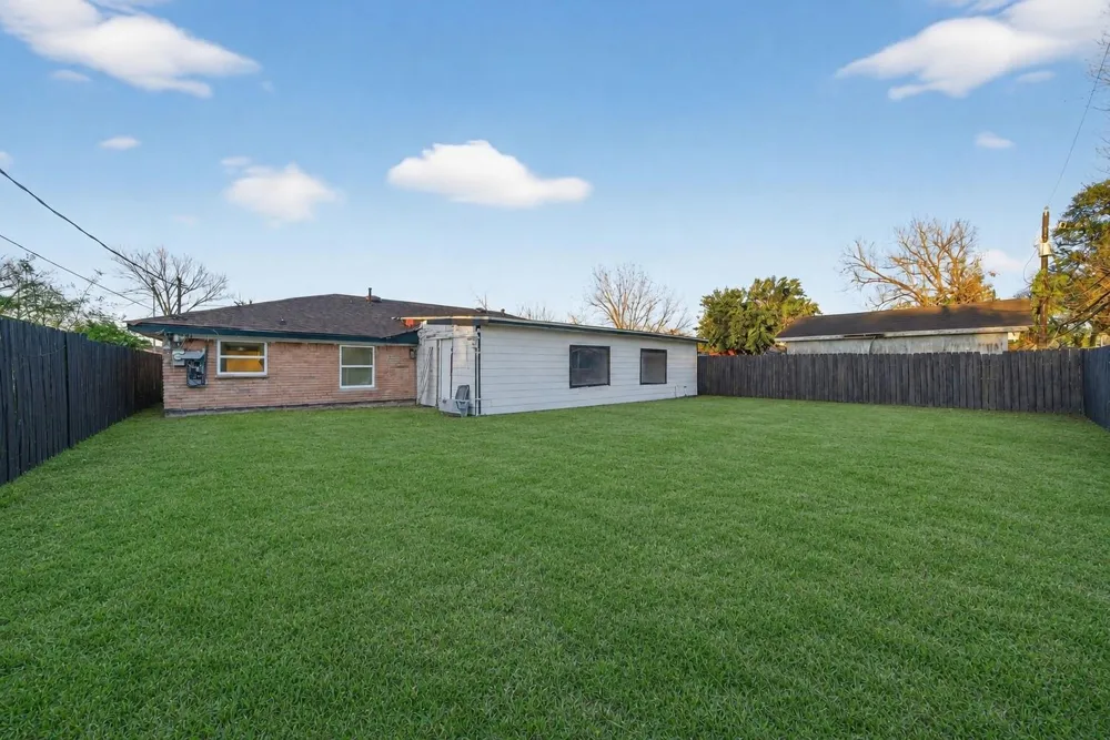 4119 Ebbtide Drive Houston, TX 77045