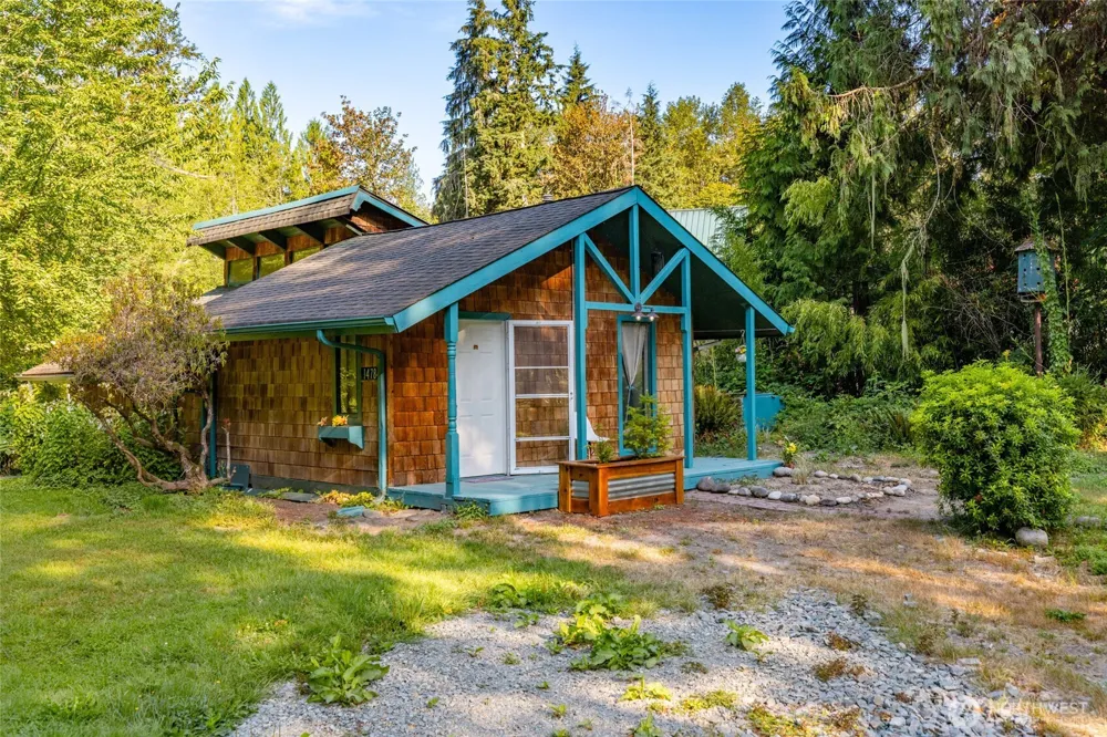 14784 Mountain View Lane Concrete, WA 98237