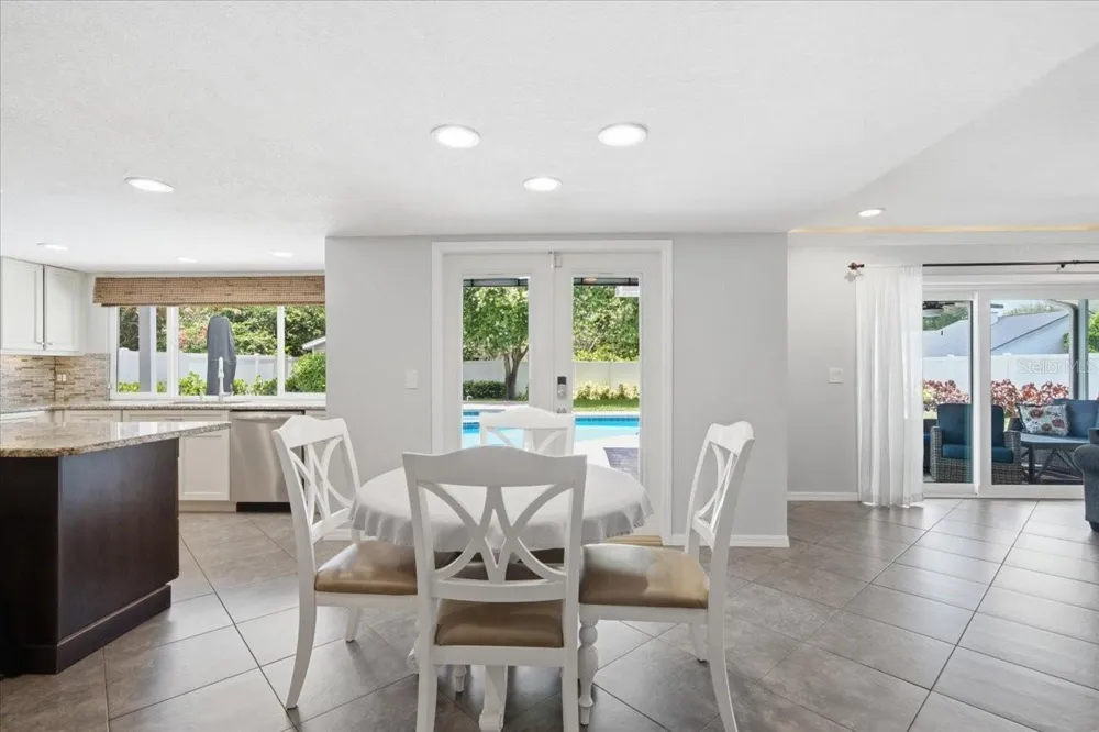 13101 BURNES LAKE DRIVE Tampa, FL 33612
