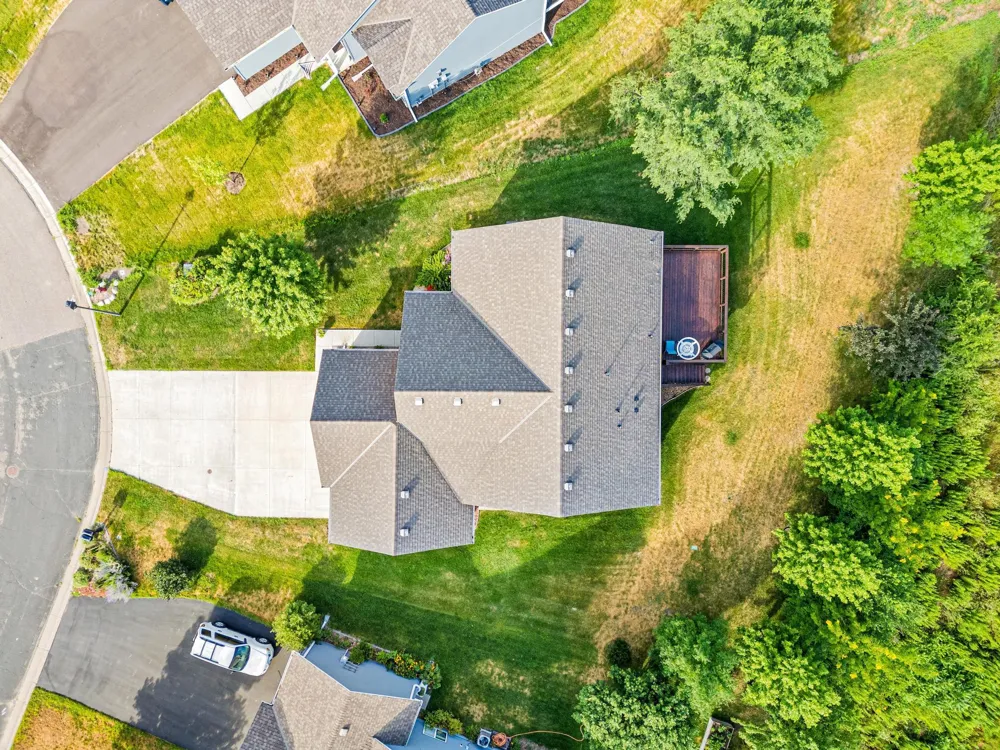 914 Prestwick Drive Belle Plaine, MN 56011