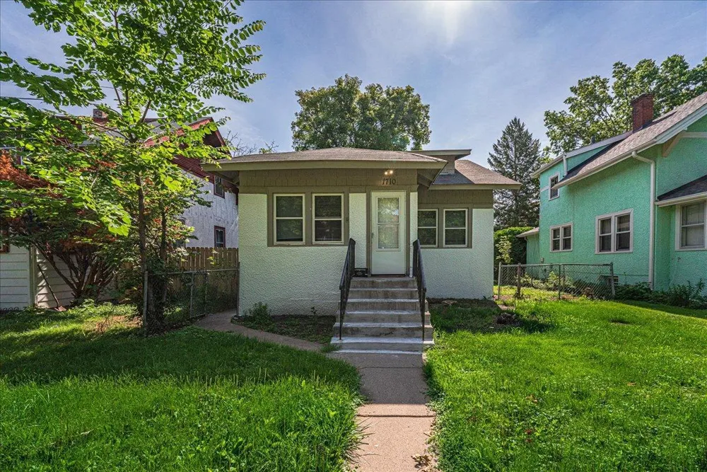 1710 Newton Avenue Minneapolis, MN 55411