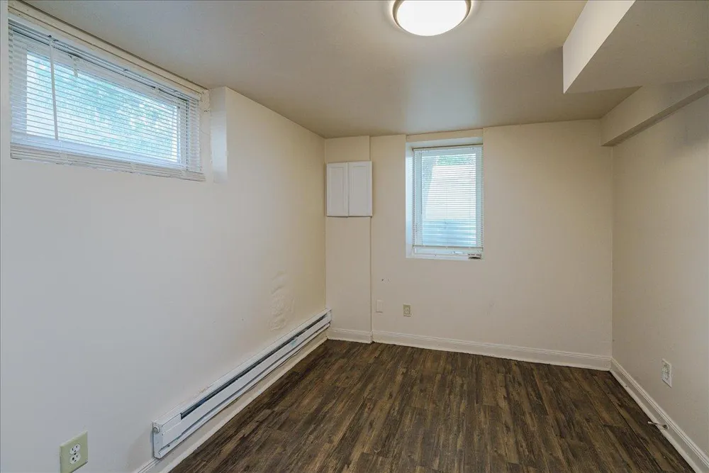 1710 Newton Avenue Minneapolis, MN 55411