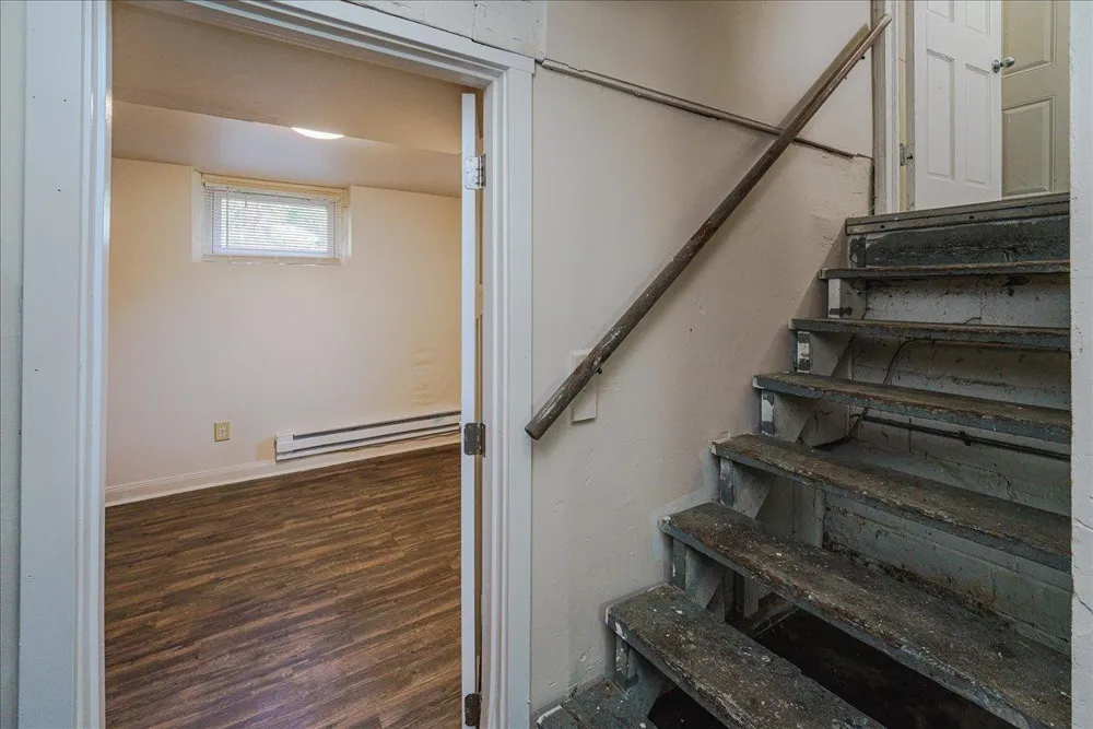 1710 Newton Avenue Minneapolis, MN 55411