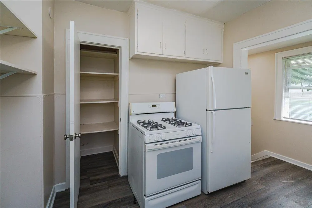 1710 Newton Avenue Minneapolis, MN 55411
