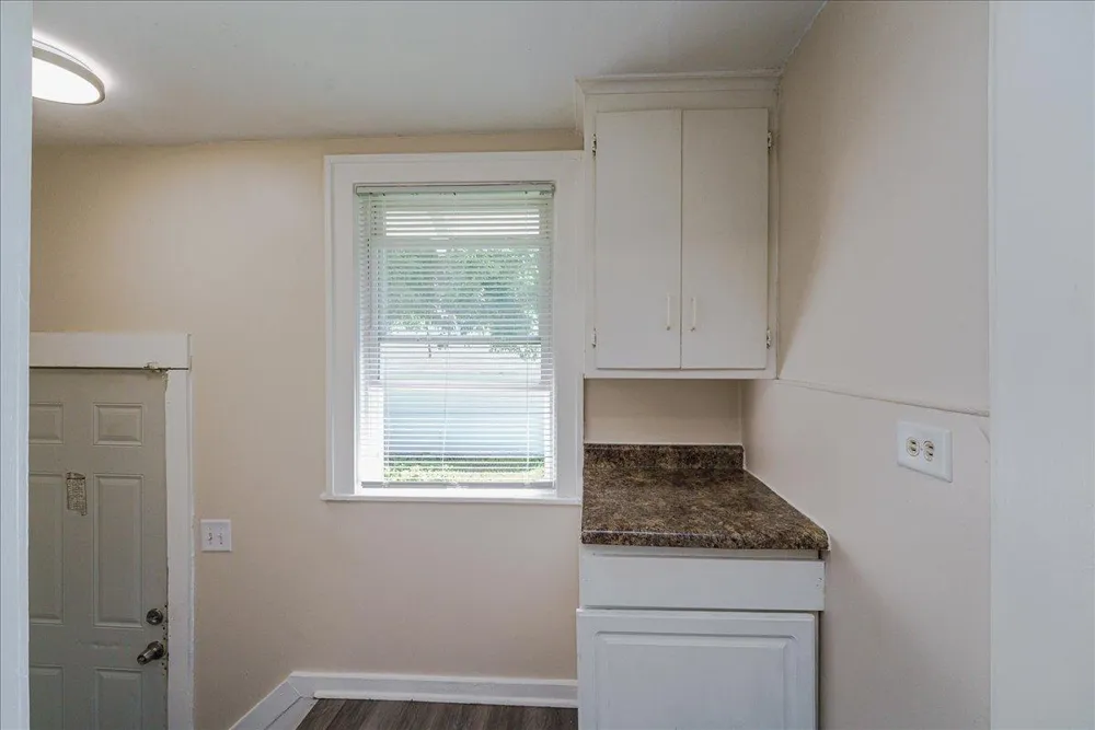 1710 Newton Avenue Minneapolis, MN 55411