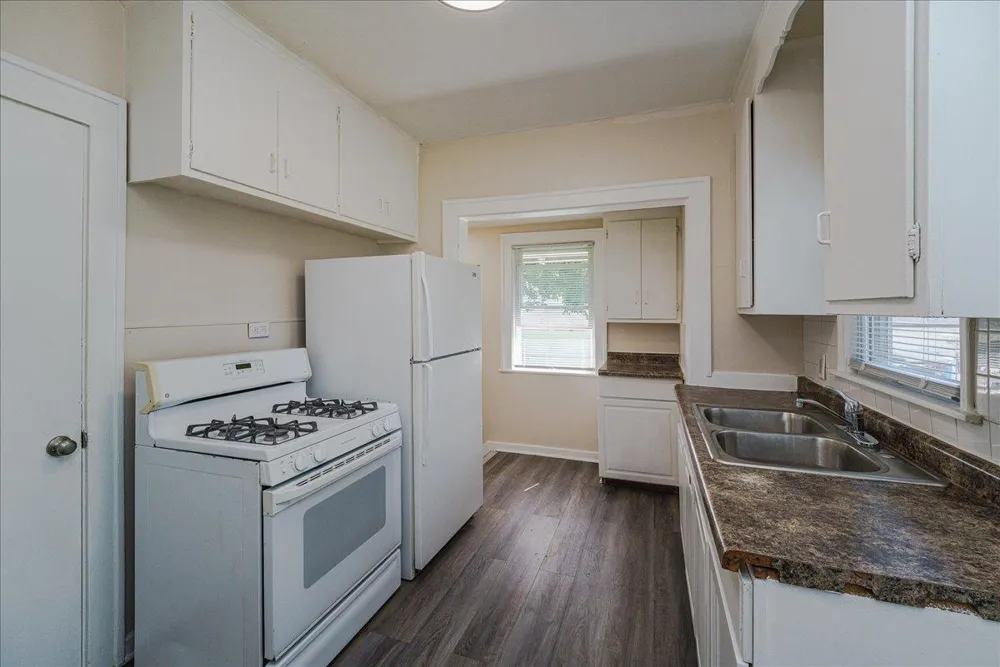 1710 Newton Avenue Minneapolis, MN 55411