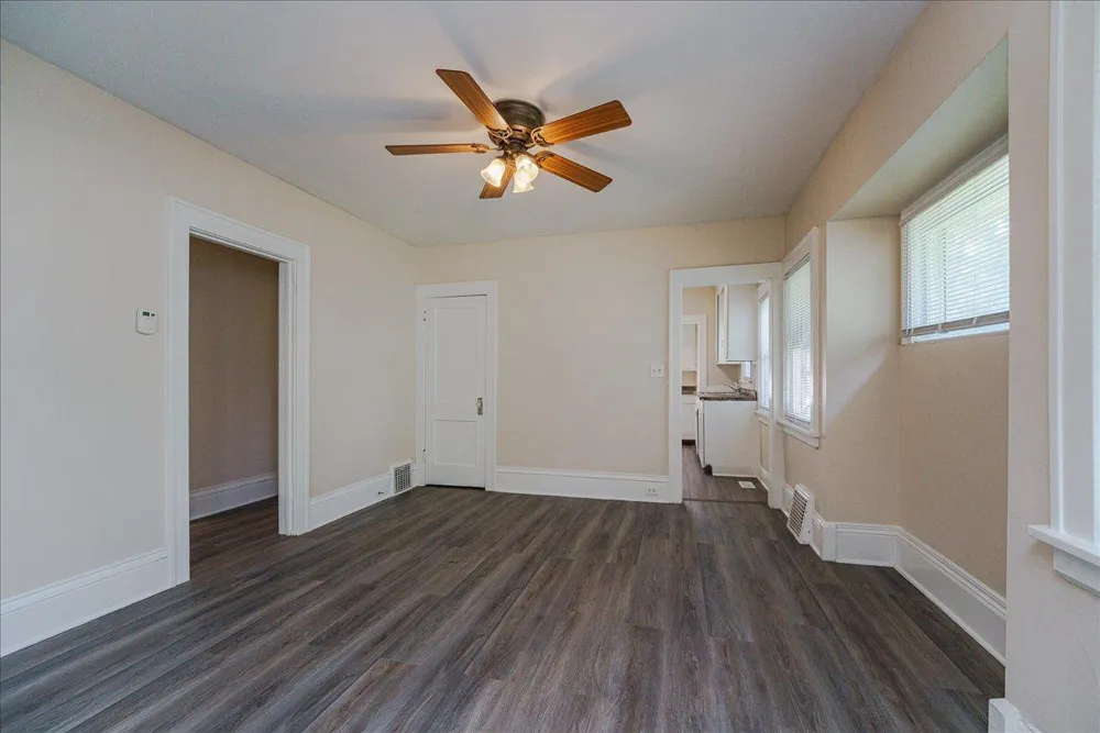 1710 Newton Avenue Minneapolis, MN 55411