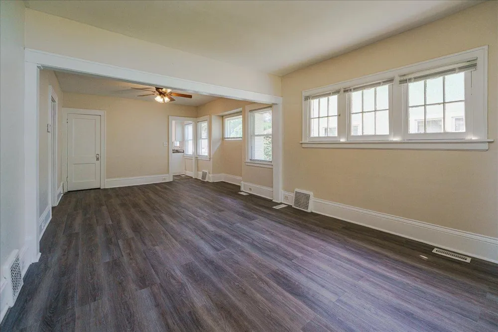 1710 Newton Avenue Minneapolis, MN 55411