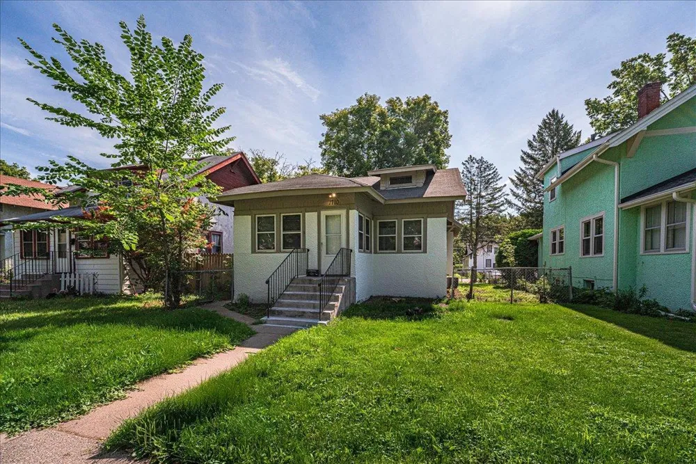 1710 Newton Avenue Minneapolis, MN 55411
