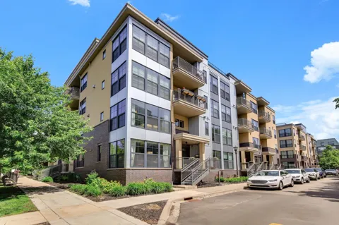 820 Emerald Street #117