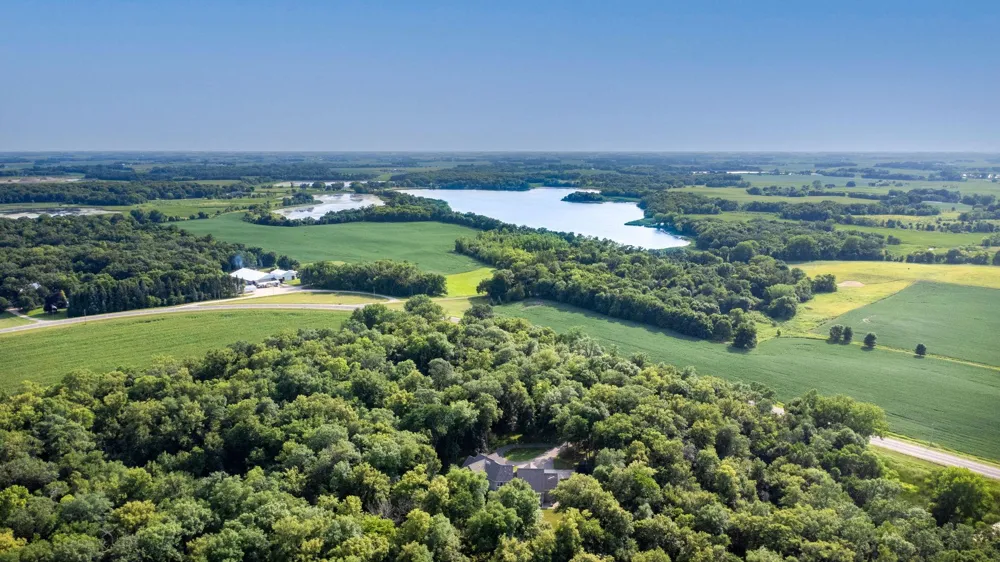 20658 Belle Lake Road Hutchinson, MN 55350