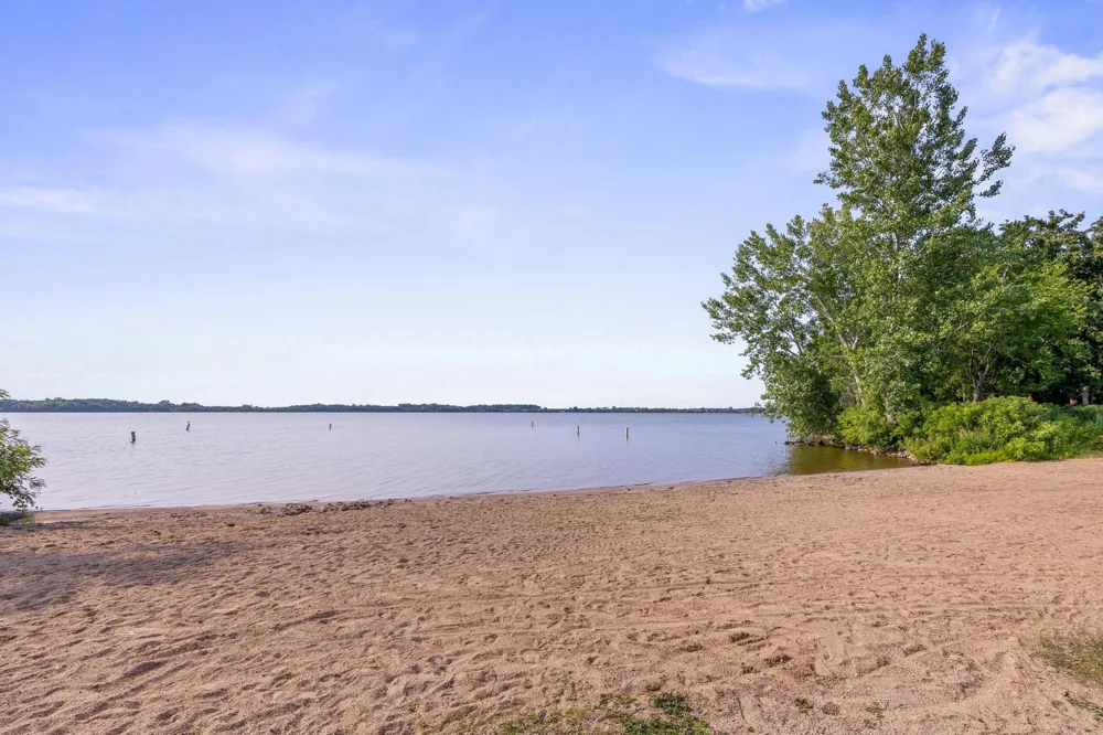 20658 Belle Lake Road Hutchinson, MN 55350