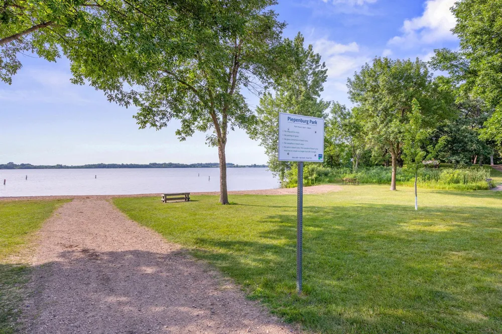 20658 Belle Lake Road Hutchinson, MN 55350