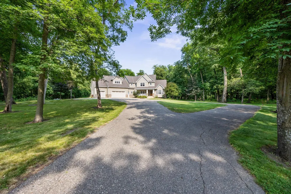 20658 Belle Lake Road Hutchinson, MN 55350