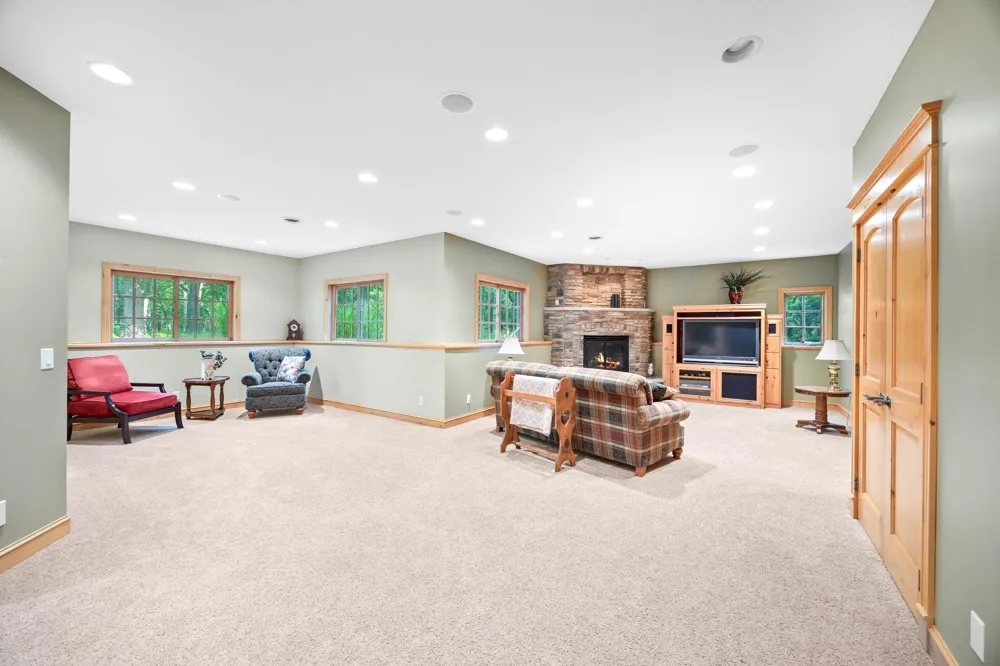 20658 Belle Lake Road Hutchinson, MN 55350