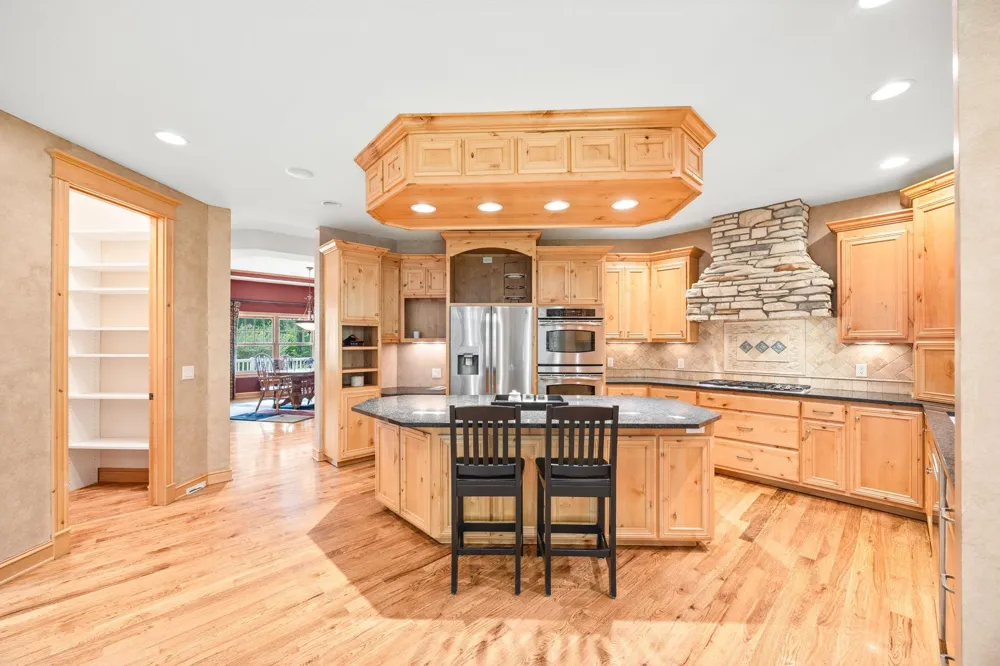 20658 Belle Lake Road Hutchinson, MN 55350