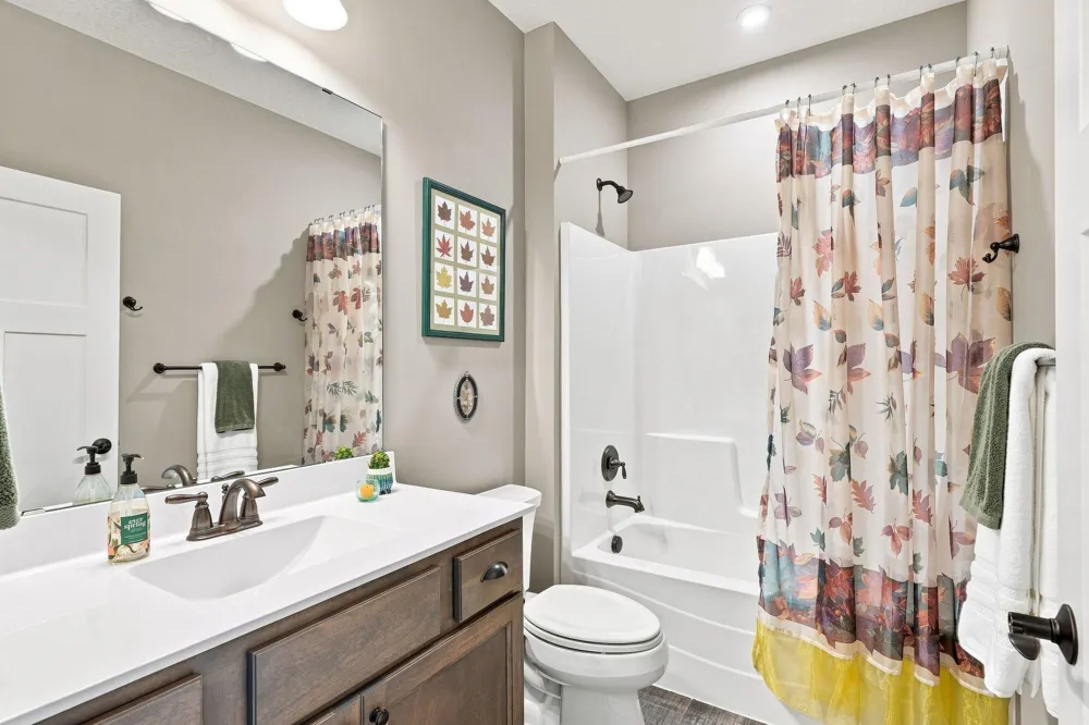 2209 Naples Avenue Cologne, MN 55322