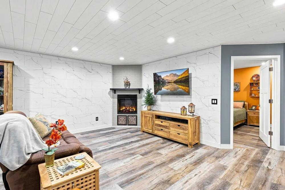 2209 Naples Avenue Cologne, MN 55322
