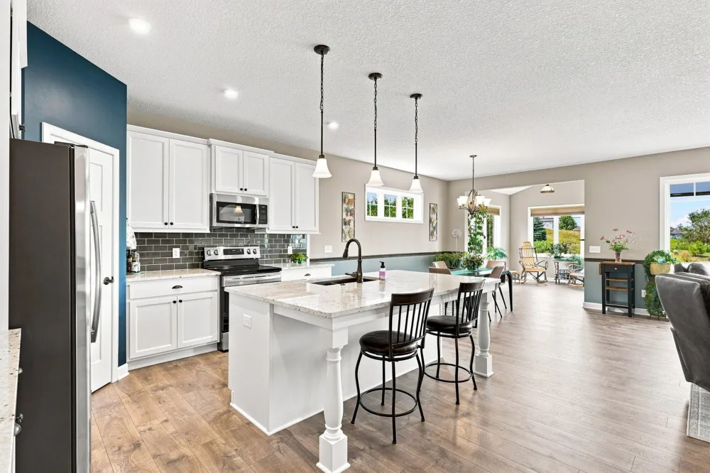 2209 Naples Avenue Cologne, MN 55322
