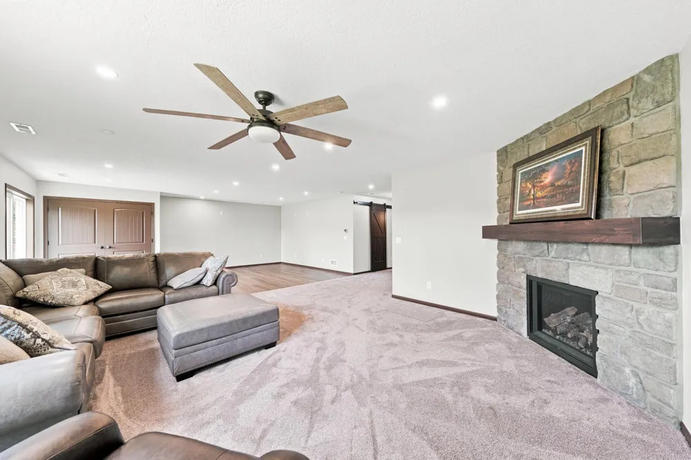 12920 Granstrom Circle Dayton, MN 55327