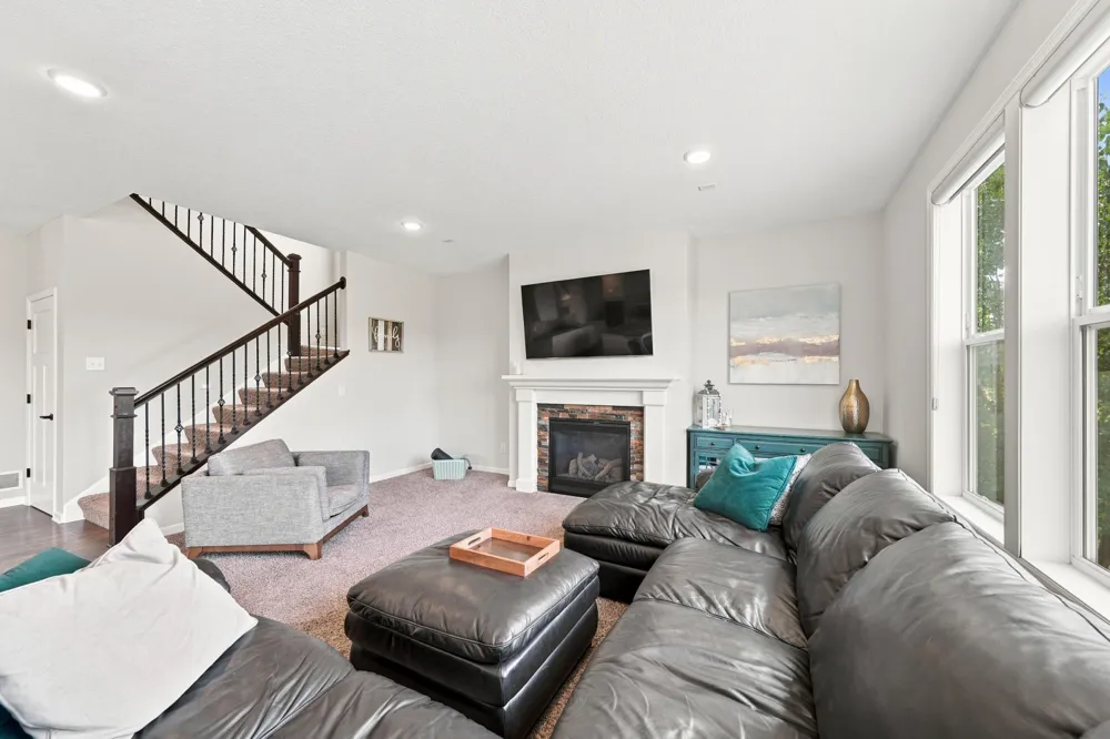 12920 Granstrom Circle Dayton, MN 55327
