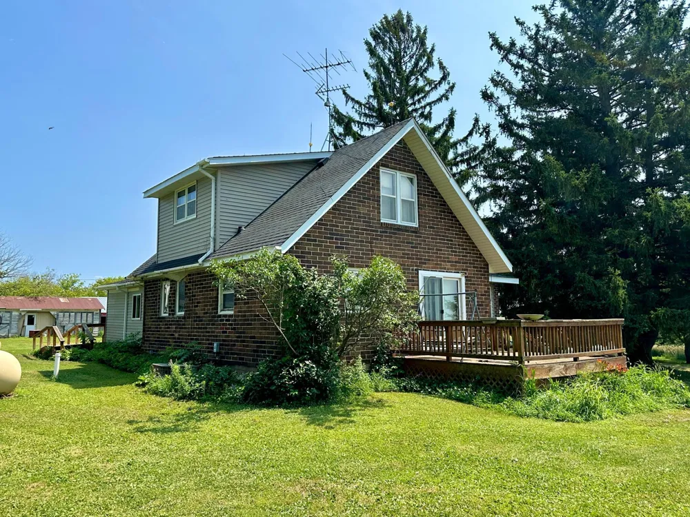 312 10th Street Clear Lake, WI 54005
